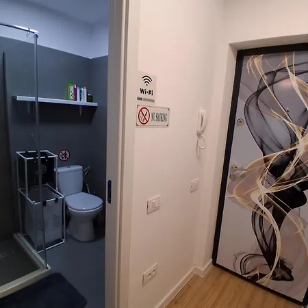 Appartement Garsoniera Langa Mare Constanţa