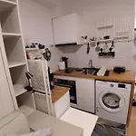 Apartment Garsoniera Langa Mare *
