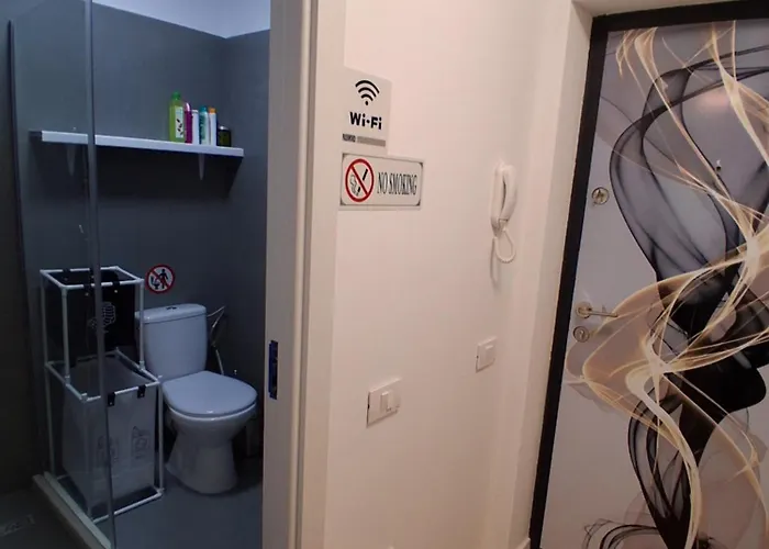 Apartment Garsoniera Langa Mare Constanta