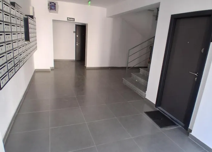 Apartment Garsoniera Langa Mare Constanta